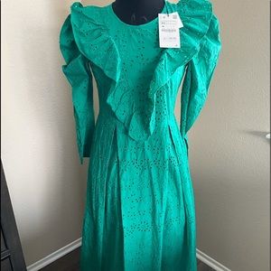 Zara eyelet green dress size xs NWT